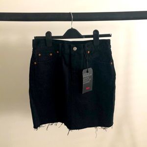 Levi’s skirt